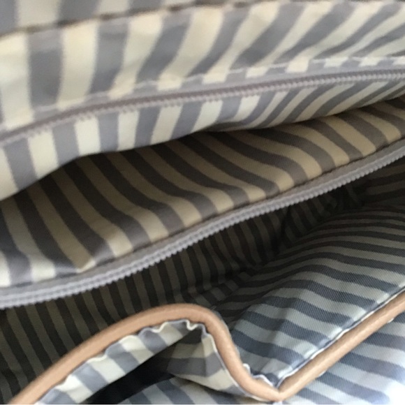 Tote bag, Medium Size in excellent condition, Dusty Beige color - Picture 3 of 6